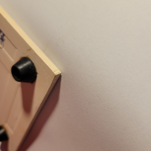 Vintage Jasco Strawberry Shortcake Strawberry Patches Two Ceramic Tile Trivets - Picture 9 of 9